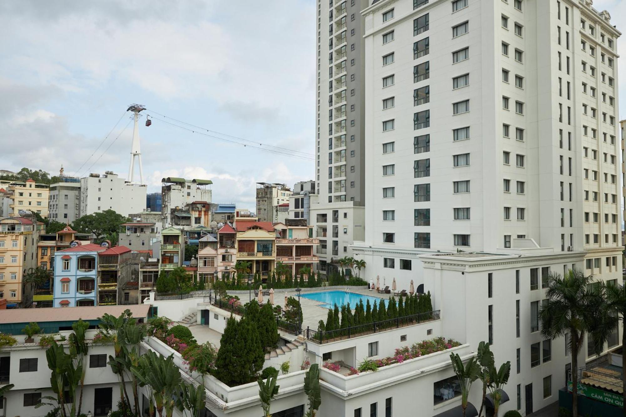 Van Nam Hotel Ha Long Zewnętrze zdjęcie