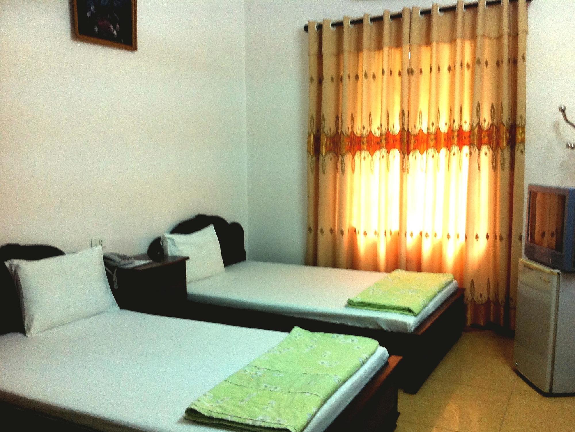 Van Nam Hotel Ha Long Zewnętrze zdjęcie